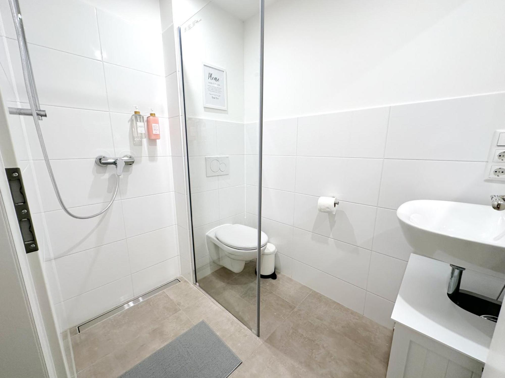 Gemuetliches 2 Zimmer Ambient Apartment Mit Queensize-Bett , Etagenbett& Schlafsofa In Alsternaehe Hamburg Exterior foto