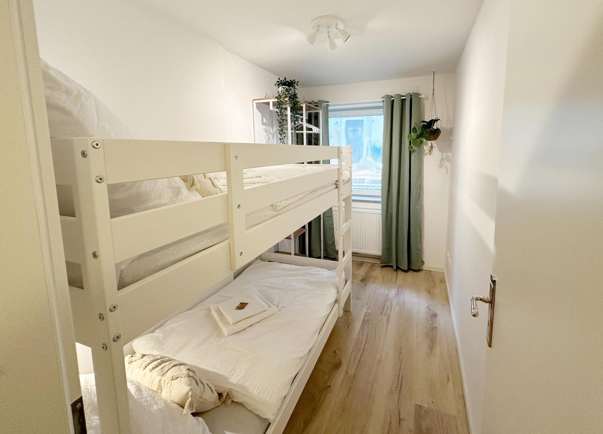 Gemuetliches 2 Zimmer Ambient Apartment Mit Queensize-Bett , Etagenbett& Schlafsofa In Alsternaehe Hamburg Exterior foto